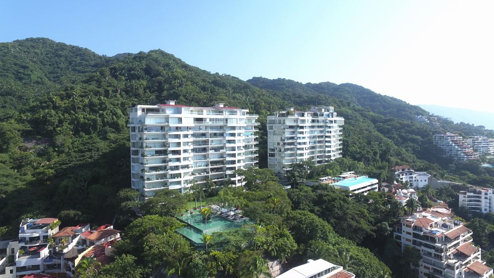 Avalon towers, exterior view