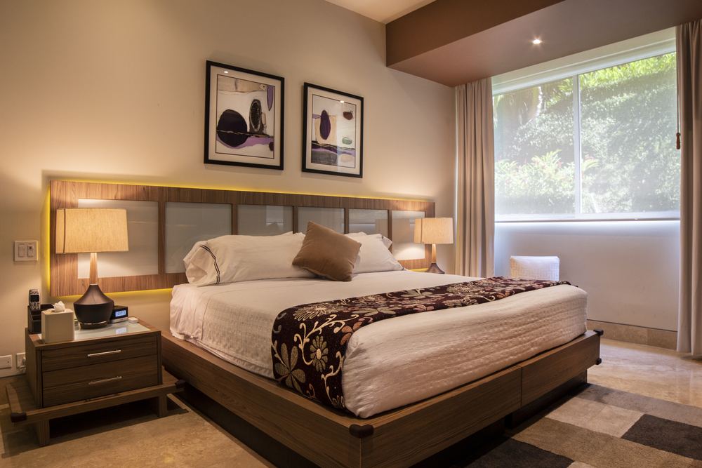 Guest bedroom