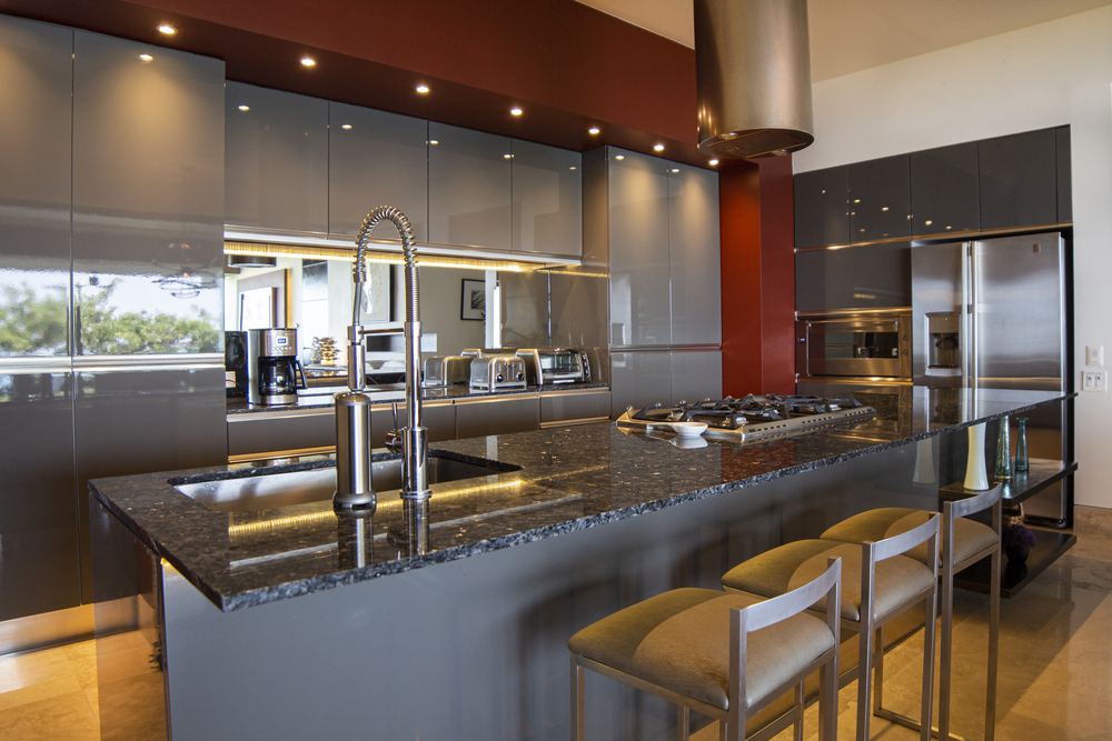 Kitchen countertop and appliances