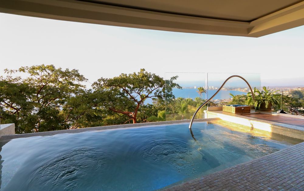 Pool, view 2
