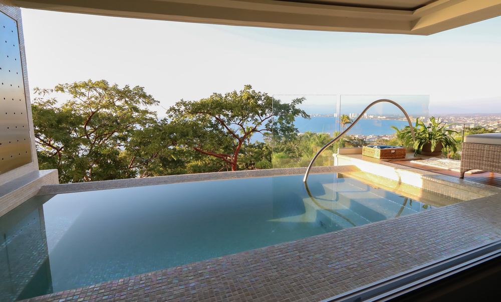 Pool, view 3